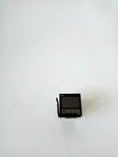 Цифровой контроллер температуры OMRON E5CN-R2MT-500